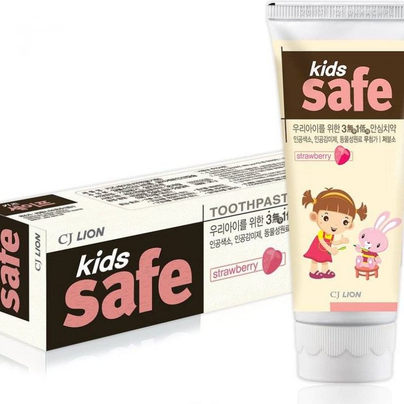 Зубная паста детская Kids Safe от 3-х до 12 лет 90гр Клубника