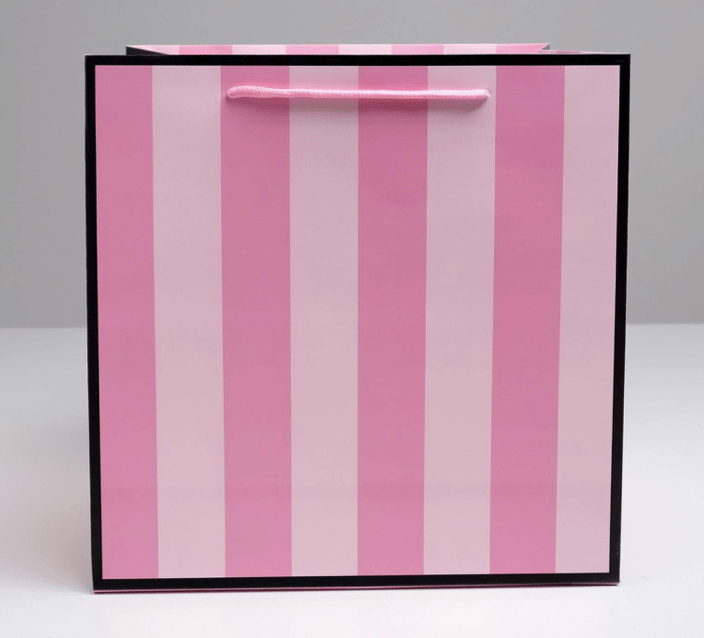 Пакет квадратный Present, 30 × 30 × 30 см   3912521