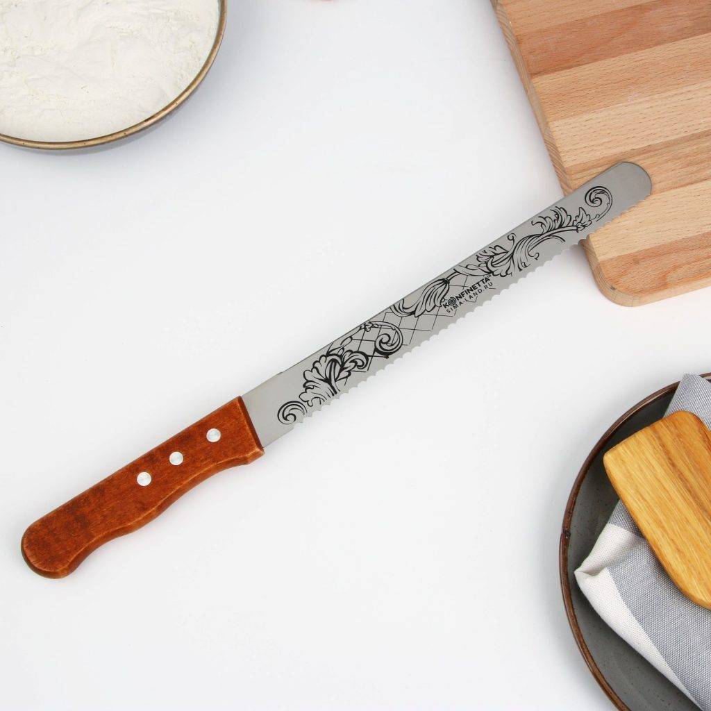 Нож для бисквита двусторонний "Завитки"", 38 х 3 см, лезвие 25 см   7603626
