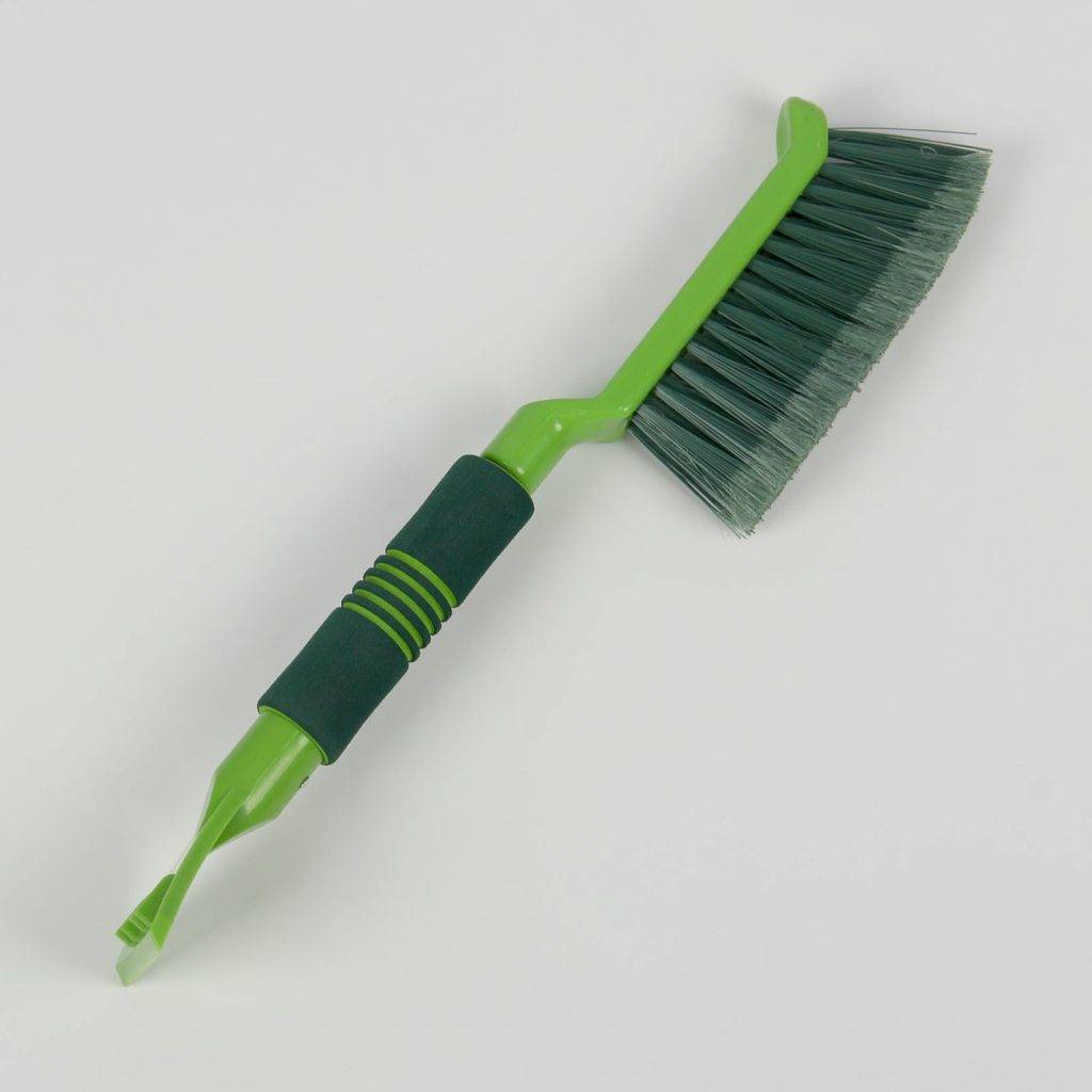 Щетка cо скребком "Li-Sa" LS201, поролоновая ручка, зеленая, 42 см 2695179