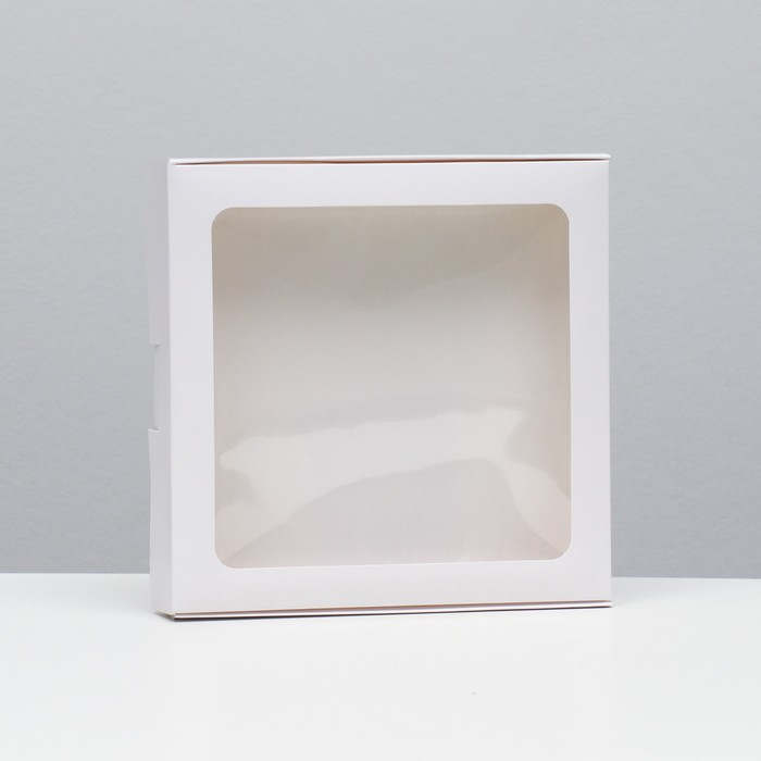 Коробка самосборная, с окном, белая, 21 х 21 х 3 см 7904620